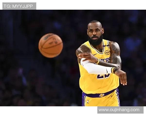 湖人掘金西决第四节激战回顾球队表现与关键时刻分析